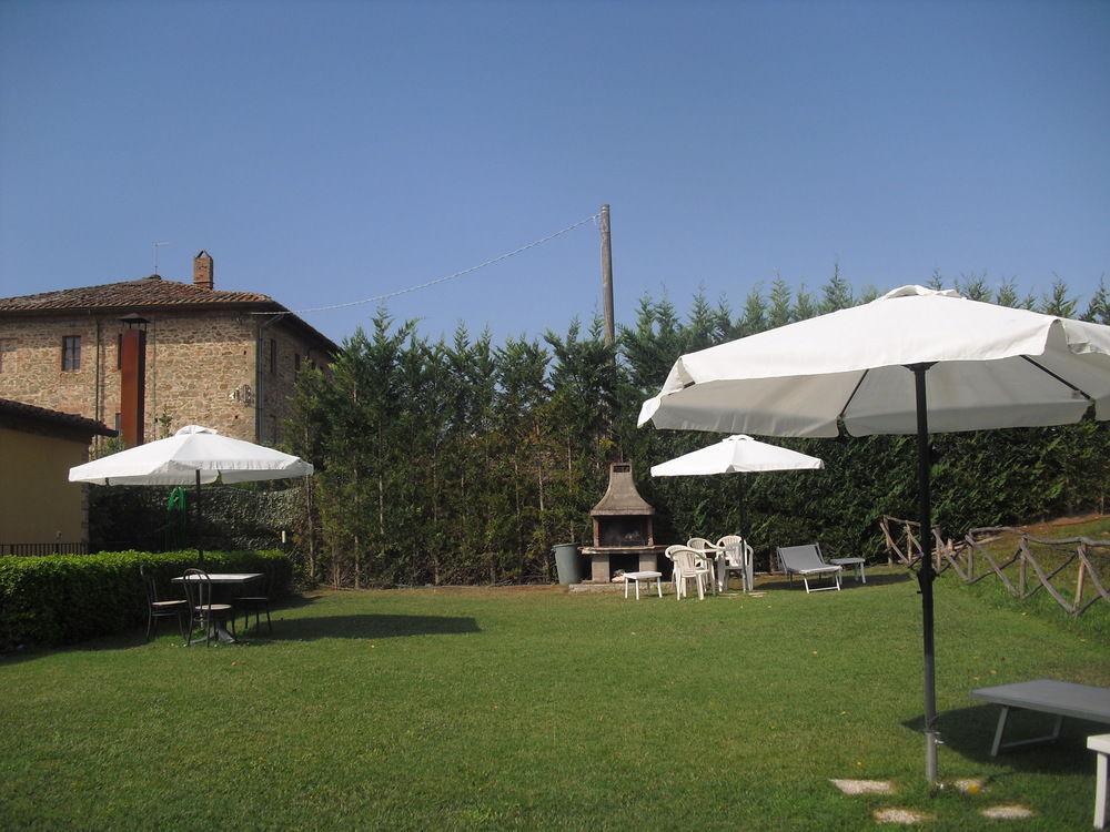Oasi Del Grillo Aparthotel Castelnuovo Berardenga Exteriör bild
