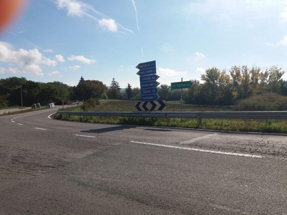 Oasi Del Grillo Aparthotel Castelnuovo Berardenga Exteriör bild
