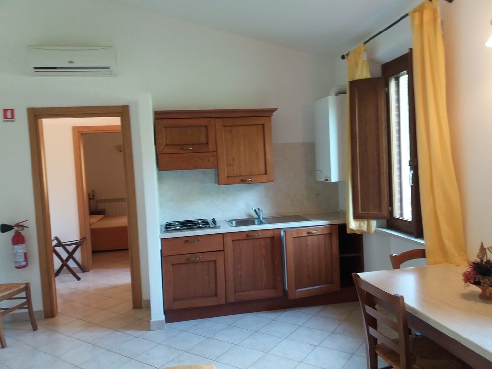 Oasi Del Grillo Aparthotel Castelnuovo Berardenga Exteriör bild