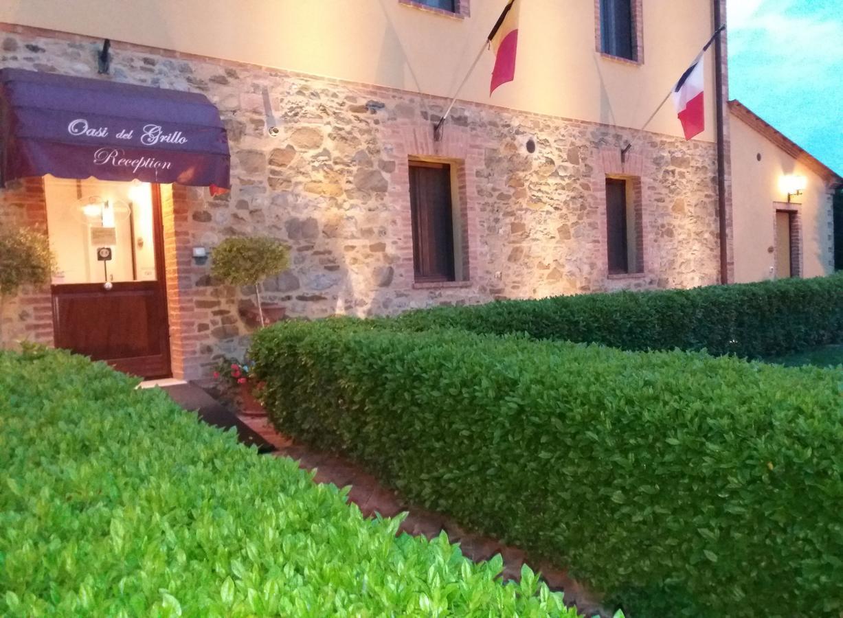 Oasi Del Grillo Aparthotel Castelnuovo Berardenga Exteriör bild