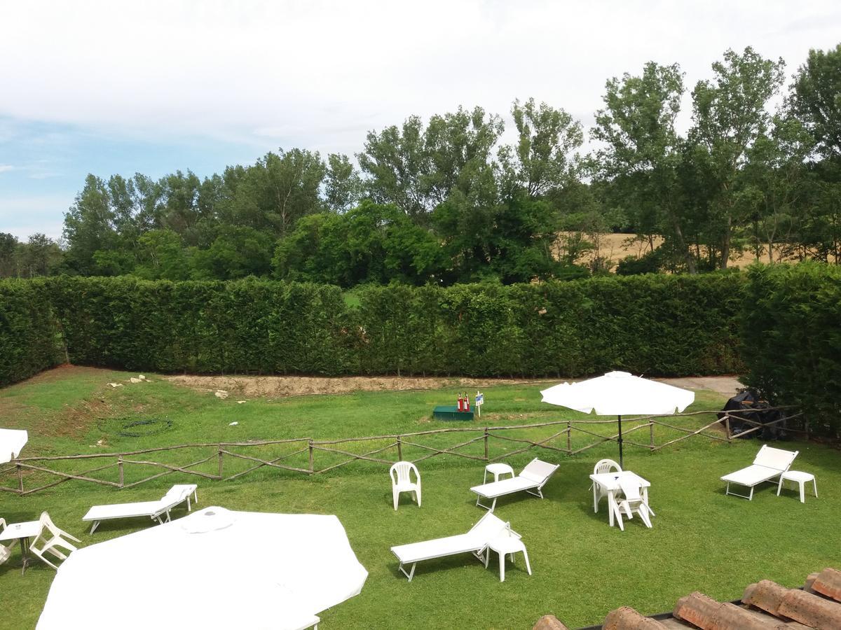 Oasi Del Grillo Aparthotel Castelnuovo Berardenga Exteriör bild