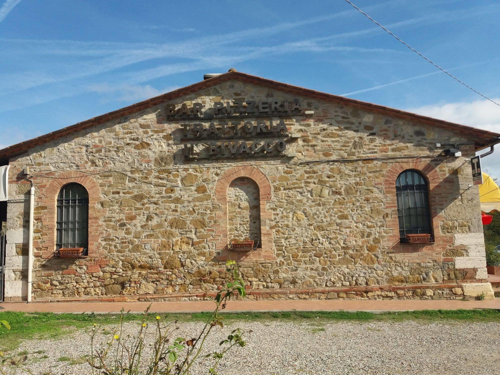 Oasi Del Grillo Aparthotel Castelnuovo Berardenga Exteriör bild